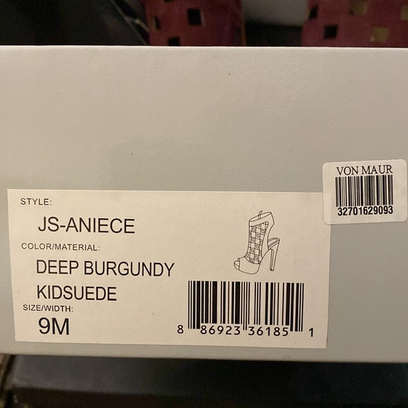 Sexy heels - Picture 4 of 6